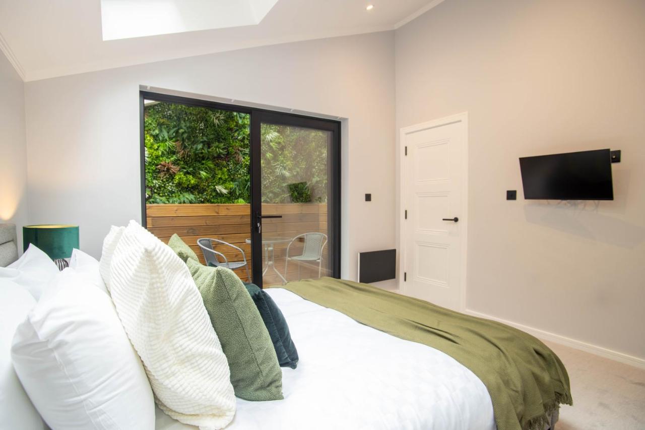 Modern & Chic One Bedroom Apartments In Fitzrovia By Sojo Stay London Exterior photo